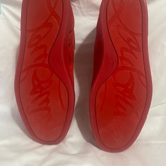 Christian louboutinRed Low-Top Sneakers Sleek Design